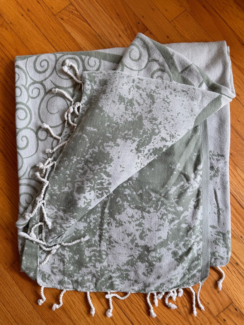 Sand Cloud Organic Turkish Cotton Sea Turtle Beach Towel  Blanket Sage Green - Picture 8 of 11
